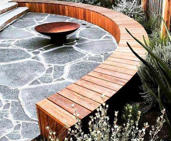 bluestone crazy paving - bunnings pavers