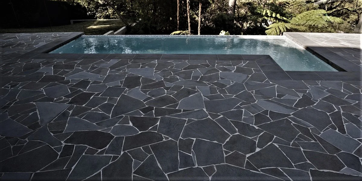 Black Crazy Paving