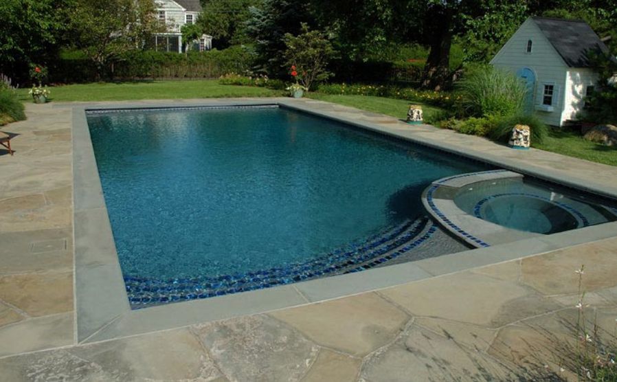 Sandstone Crazy Paving Pool Coping